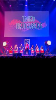 Feeling the beat.
#throwbacktoanimagic25