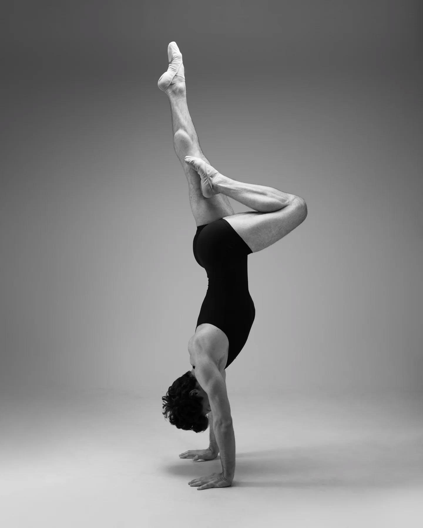 Happy International Dance Day✨

Dancing when the world is upside down.